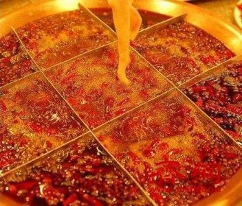 重慶火鍋底料，火鍋麻辣燙，其實我們不一樣