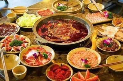 重慶牛油火鍋廠，進補也是講究原則的