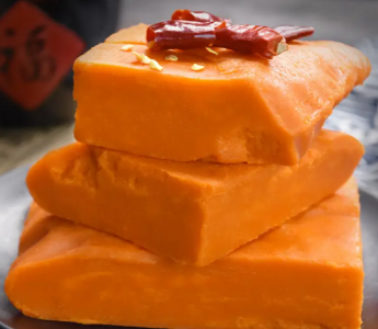 定制牛油紅油底料秘訣何在？選對(duì)廠家事半功倍！