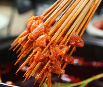 串串香美味背后：專用底料制作工藝復雜程度探秘？