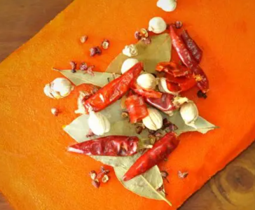 火鍋紅油生產(chǎn)詳細步驟是什么？