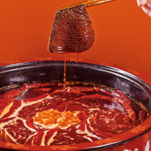 探尋火鍋精髓，源頭底料廠家優(yōu)勢何在？