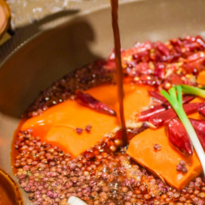 哪能找到正宗重慶火鍋底料廠家，風(fēng)味不妥協(xié)？